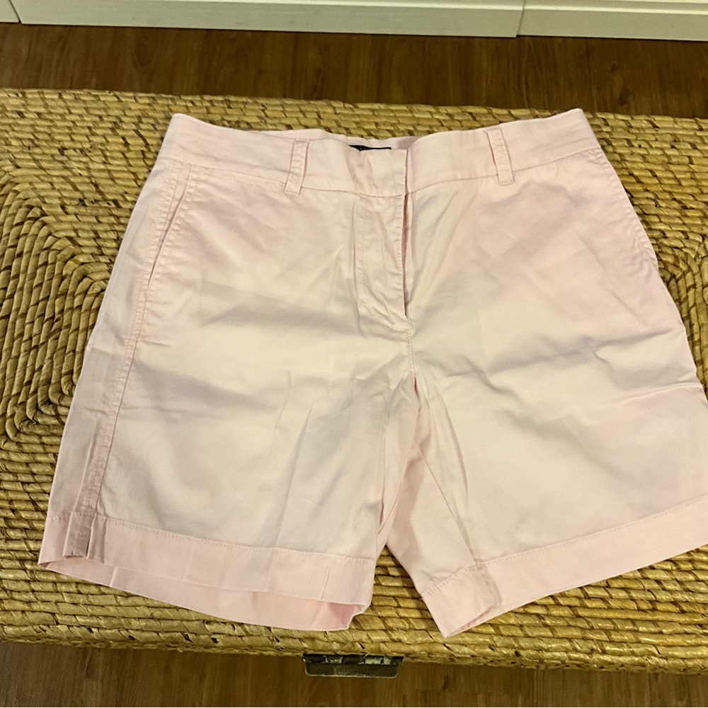 J.Crew Chino Shorts in Size 6 Ballet Pink Classic Preppy Style